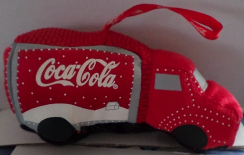 04597-3 € 2,50 coca cola ornament van stof model truck.jpeg